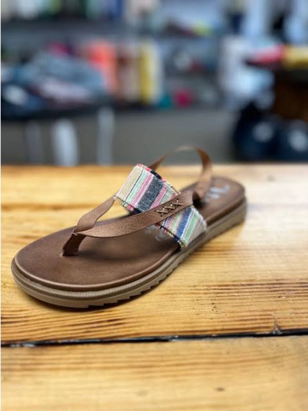 Very G Axel Sandal